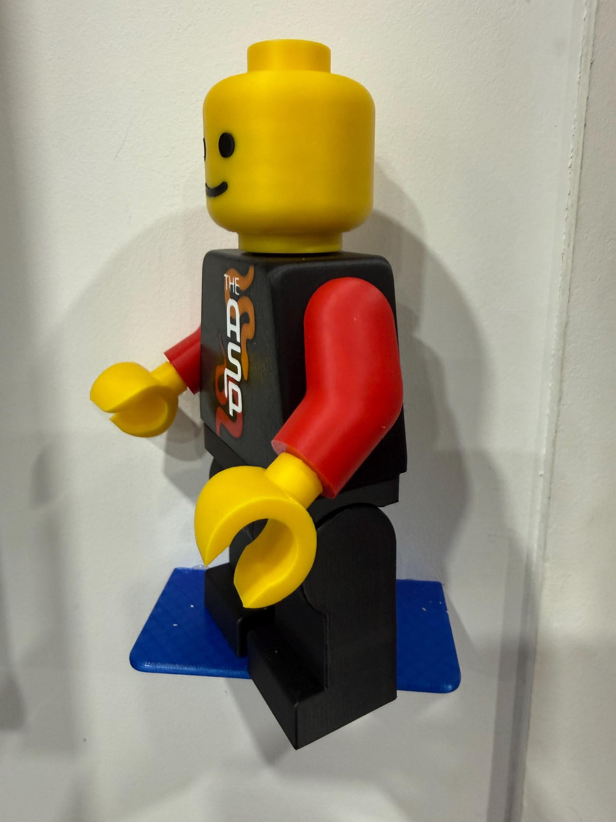 Nathan Aspinall  Giant block Man – The Asp – 15cm 3D Printed Darts Figure