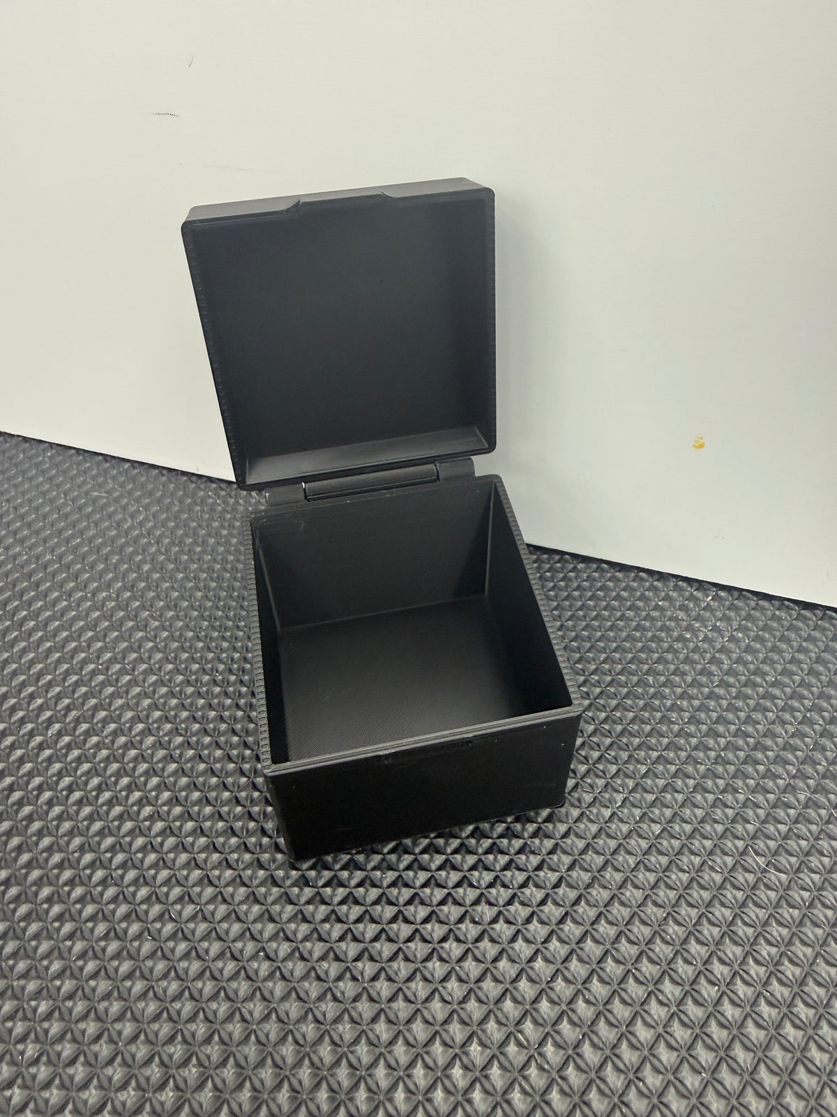 NeeDoh Nice Cube Storage Box | 3D Printed Fidget Toy Case | Protective Storage Holder | Hinged Cube Box